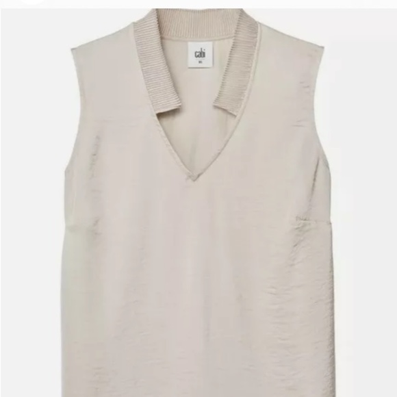 CAbi Tops - Cabi Snapshot top Shimmering white